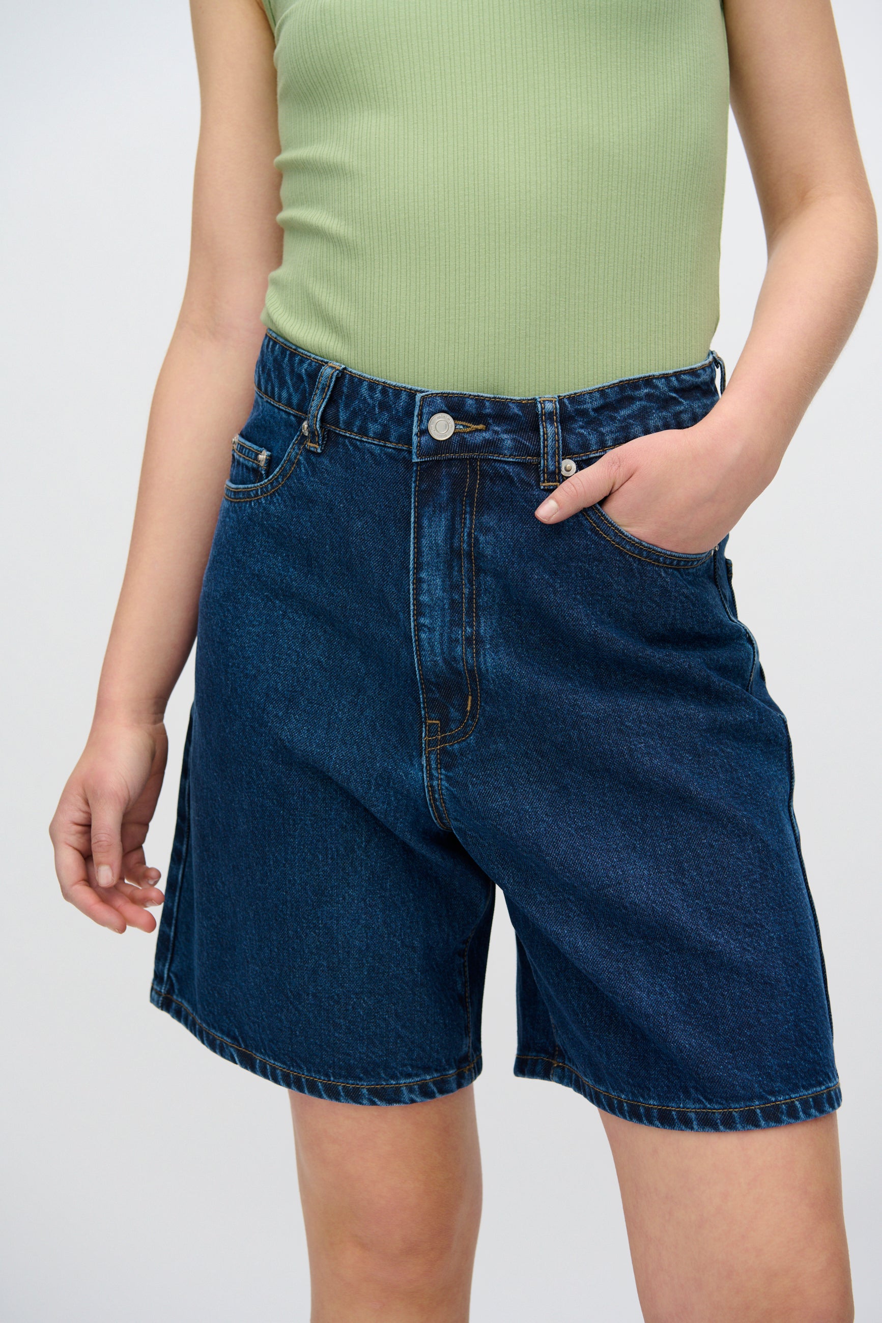minimum female Alva denim shorts 4181 Shorts 1002 Medium Blue
