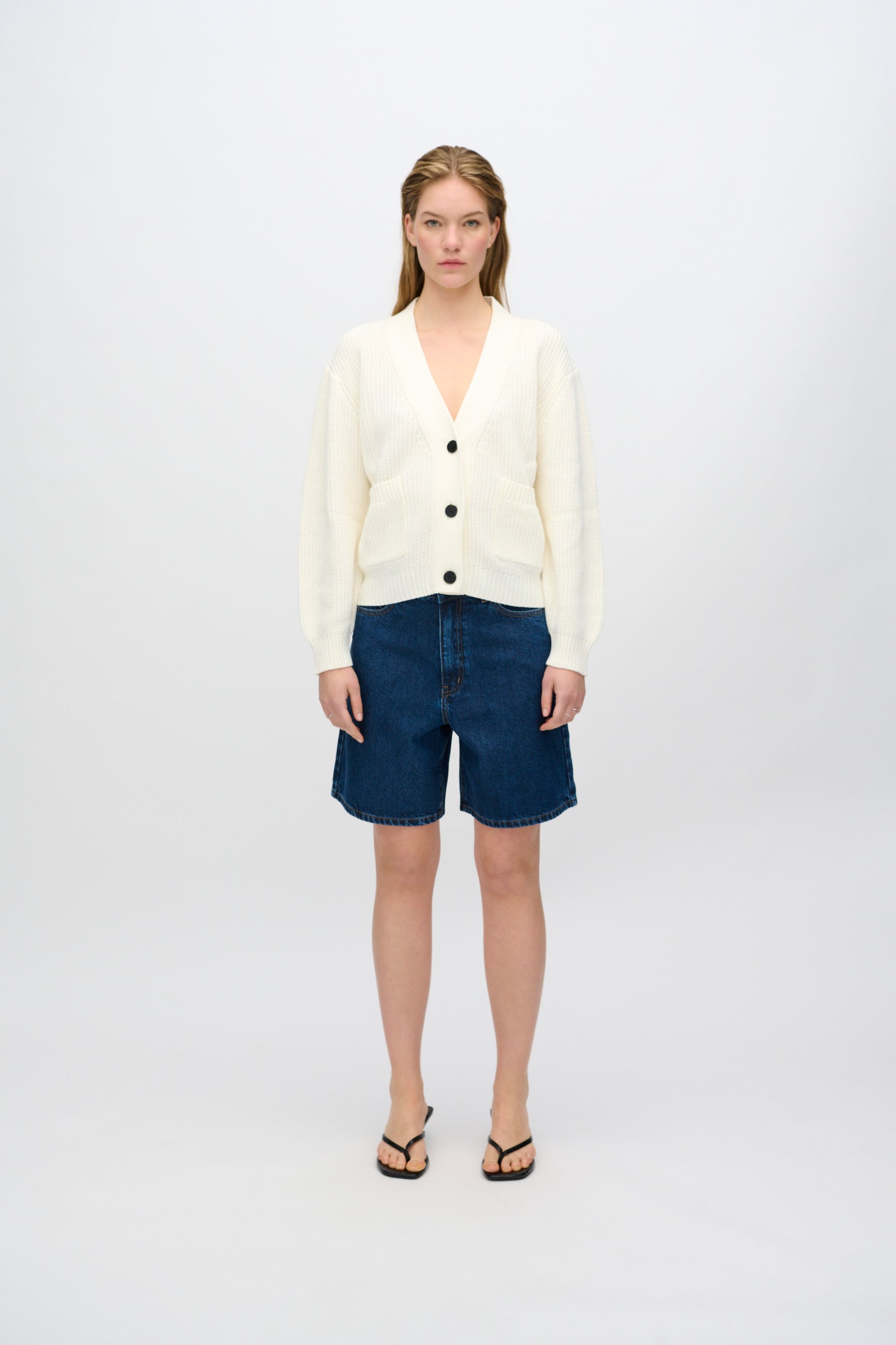 minimum female Gala cardigan G006 GOTS Cardigan 004 Broken White