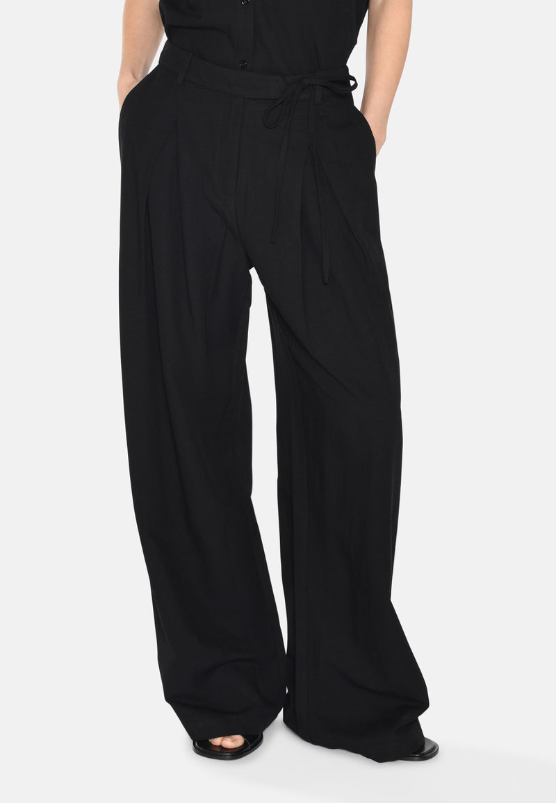 minimum female Gunli dressed pants with tie-detail 4191 Dressed Pants 999 Black